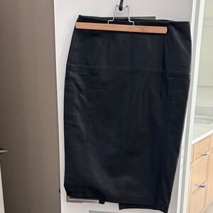 H&M Premium - Classic Black Pencil Skirt Genuine Leather - Stunning!